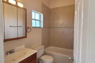 5829 Grant St, Hollywood, FL 33021 - Photo 32