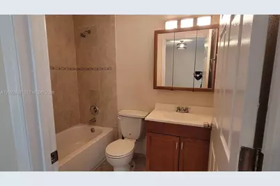 5829 Grant St, Hollywood, FL 33021 - Photo 12