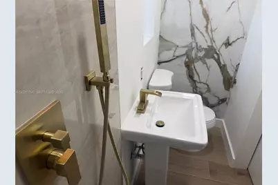 13845 NW 6th Ave, North Miami, FL 33168 - Photo 32