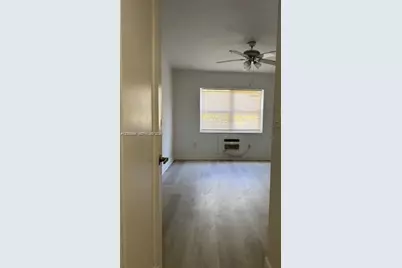 605 77th St #3, Miami Beach, FL 33141 - Photo 12