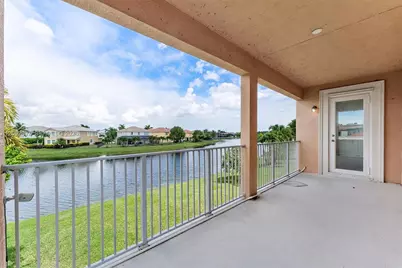 9640 Phipps Ln, Wellington, FL 33414 - Photo 46