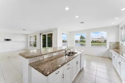 9640 Phipps Ln, Wellington, FL 33414 - Photo 30