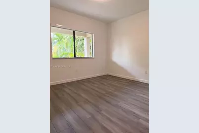 7713 SW 193rd St, Cutler Bay, FL 33157 - Photo 14