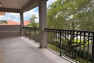 7713 SW 193rd St, Cutler Bay, FL 33157 - Photo 16