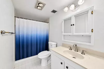 919 Hillcrest Dr #401, Hollywood, FL 33021 - Photo 18
