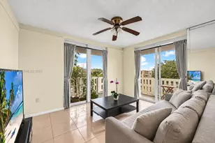 919 Hillcrest Dr, Hollywood, FL 33021 - Photo 1