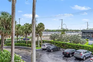 1201 S Ocean Dr, Hollywood, FL 33019 - Photo 32