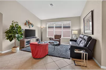 6423 Pebble Creek Way, Boynton Beach, FL 33437 - Photo 10