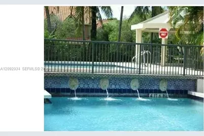 18346 NW 68th Ave #C, Hialeah, FL 33015 - Photo 2