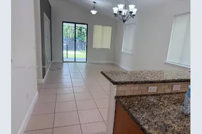 372 SW 2nd St #-, Florida City, FL 33034 - Photo 8