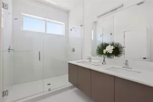 1805 NE 13th St, Fort Lauderdale, FL 33304 - Photo 24