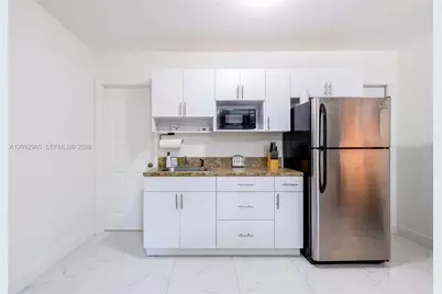 1762 NW 15th St #4, Miami, FL 33125 - Photo 2
