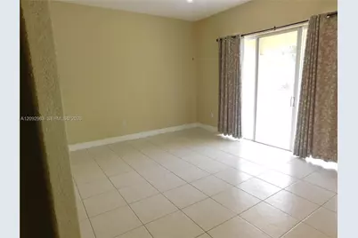 21800 SW 184th Pl, Miami, FL 33170 - Photo 8