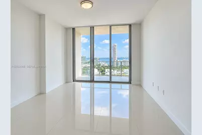3470 E Coast Ave #H1712, Miami, FL 33137 - Photo 6