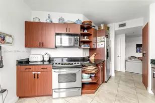 2425 SW 27th Ave, Miami, FL 33145 - Photo 8