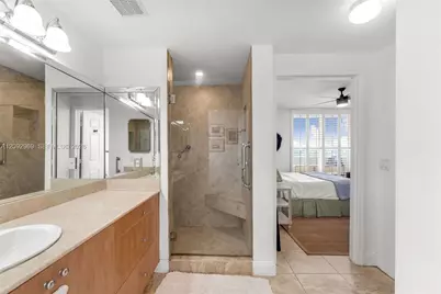 2425 SW 27th Ave #704, Miami, FL 33145 - Photo 14