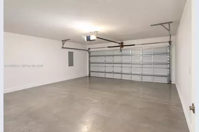 18046 SW 154th Pl, Miami, FL 33187 - Photo 10