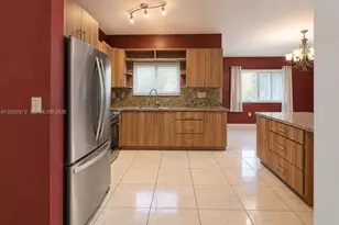 18046 SW 154th Pl, Miami, FL 33187 - Photo 8