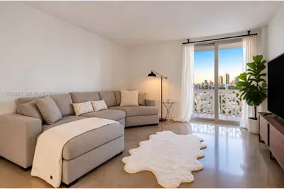 1020 Meridian Ave #816, Miami Beach, FL 33139 - Photo 2