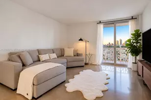 1020 Meridian Ave, Miami Beach, FL 33139 - Photo 2
