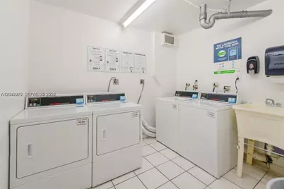 1020 Meridian Ave #816, Miami Beach, FL 33139 - Photo 24