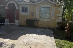 124 SW 16th Ave, Homestead, FL 33030 - Photo 1