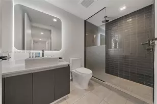 227 NE 2nd St, Miami, FL 33132 - Photo 10