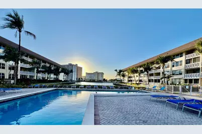 1889 S Ocean Dr #301, Hallandale Beach, FL 33009 - Photo 2