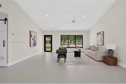 8668 SW 50th St, Cooper City, FL 33328 - Photo 14