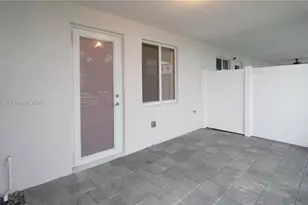 10270 NW 66th St, Doral, FL 33178 - Photo 12