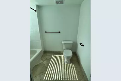 1250 S Miami Ave #2906, Miami, FL 33130 - Photo 10