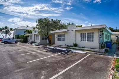 318 Walnut St, Hollywood, FL 33019 - Photo 10
