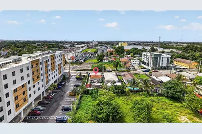 3621 NW 23rd Ave, Miami, FL 33142 - Photo 10