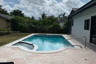 10860 NW 40th St, Coral Springs, FL 33065 - Photo 14