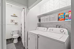 10729 La Placida Dr, Coral Springs, FL 33065 - Photo 24