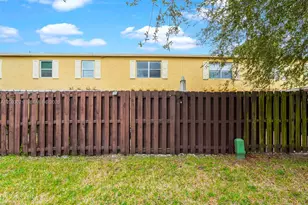 10729 La Placida Dr, Coral Springs, FL 33065 - Photo 30