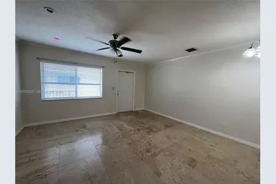 1872 NE 46th St #D4, Fort Lauderdale, FL 33308 - Photo 6