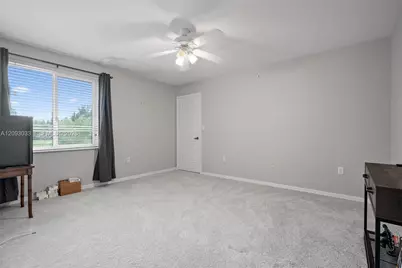 12724 NW 18th Ct, Pembroke Pines, FL 33028 - Photo 34