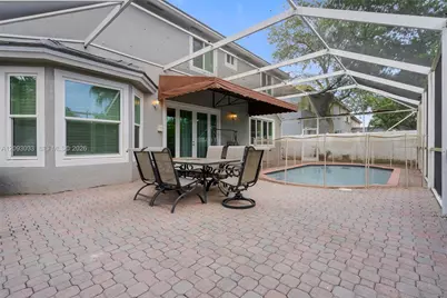 12724 NW 18th Ct, Pembroke Pines, FL 33028 - Photo 40
