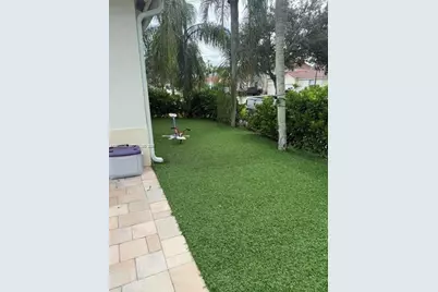 18895 SW 26th St, Miramar, FL 33029 - Photo 2