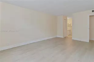 6001 N Falls Cir Dr, Lauderhill, FL 33319 - Photo 20