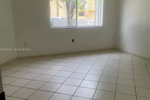 4681 NW 9th St, Miami, FL 33126 - Photo 4