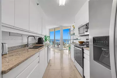 7330 Ocean Ter #10-A, Miami Beach, FL 33141 - Photo 12