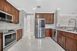 21043 SW 92nd Pl, Cutler Bay, FL 33189 - Photo 18