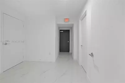 700 NE 24th St #2201, Miami, FL 33137 - Photo 38
