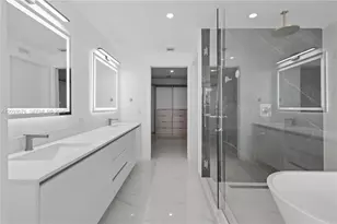 700 NE 24th St, Miami, FL 33137 - Photo 28