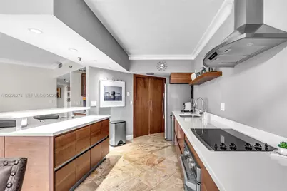 520 Brickell Key Dr #A700, Miami, FL 33131 - Photo 2