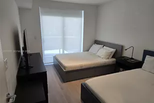 13800 Highland Dr, North Miami Beach, FL 33181 - Photo 8