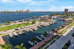 220 Lake Shore Dr, West Palm Beach, FL 33403 - Photo 22