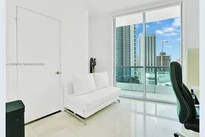 900 Biscayne Blvd #2412, Miami, FL 33132 - Photo 14